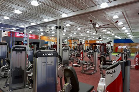 Edge fitness west hartford - Published: Apr. 5, 2023 at 3:54 PM PDT. WEST HARTFORD Conn. (WFSB) - A West Hartford gym is responding after a fitness influencer called them out on TikTok. The video is raising questions about ...